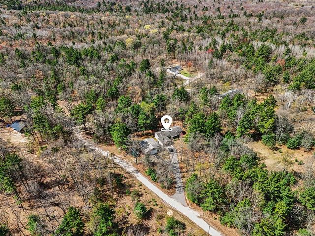 4905 N Wayne Road, Pentwater, MI 49449
