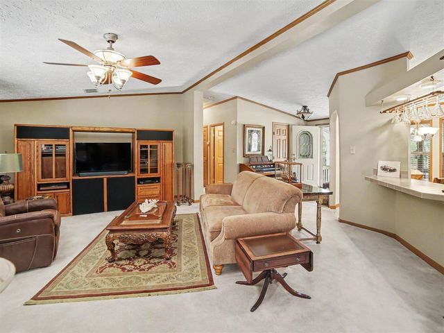 4905 N Wayne Road, Pentwater, MI 49449