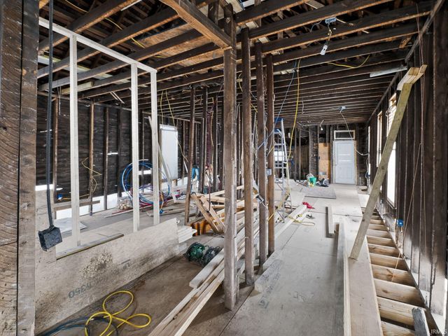 313 S Elm Avenue, Evansville, IN 47712