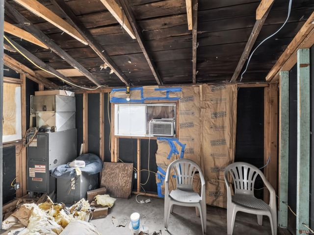 313 S Elm Avenue, Evansville, IN 47712