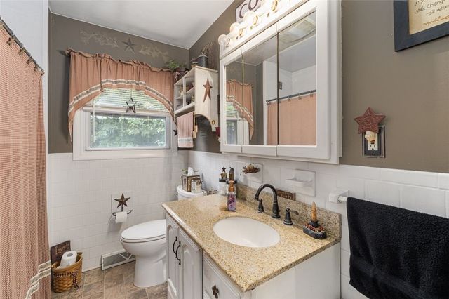 27 Nixon Street, Cumberland, RI 02864