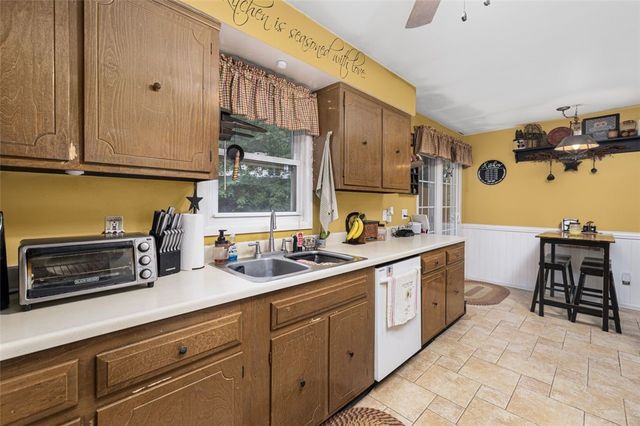 27 Nixon Street, Cumberland, RI 02864