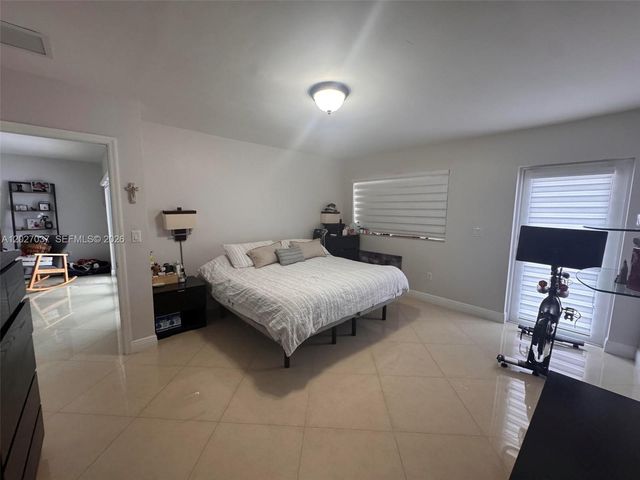 12800 SW 82nd Ct, Pinecrest, FL 33156