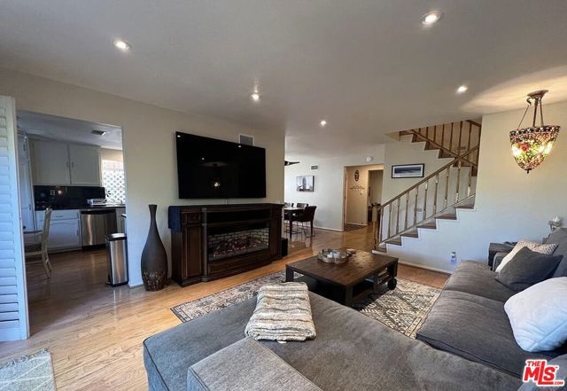 5407 Isabella Court, Agoura Hills, CA 91301