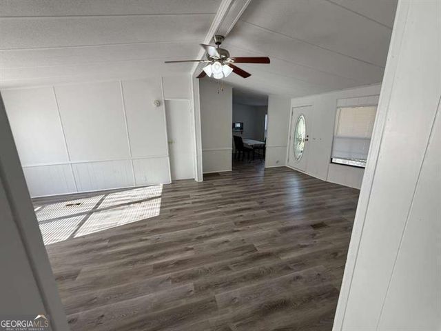 3113 PRESS MANN, Elberton, GA 30635