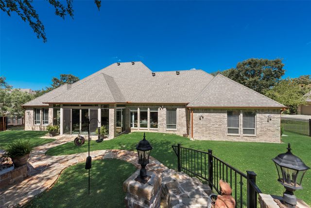 112 Trailview Lane, Weatherford, TX 76088
