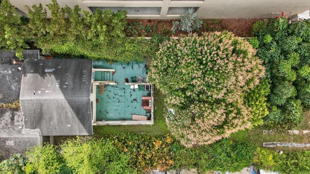 975 SW 37th Avenue, Miami, FL 33135