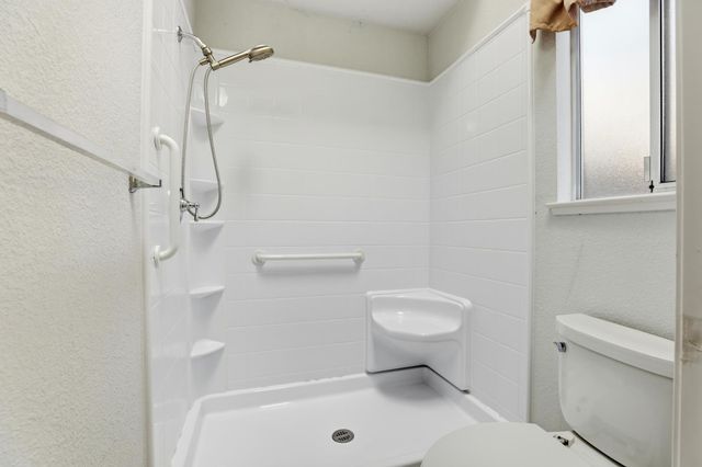 8657 Meandering Way, Antelope, CA 95843