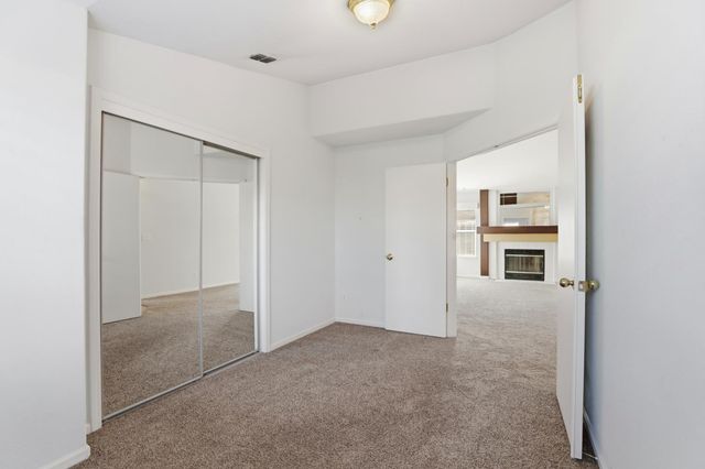 8657 Meandering Way, Antelope, CA 95843