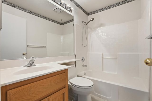 8657 Meandering Way, Antelope, CA 95843