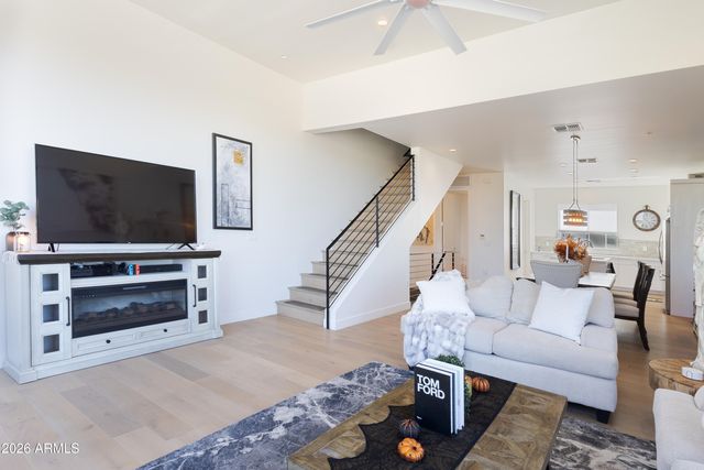 16510 N 92ND Street 1006, Scottsdale, AZ 85260