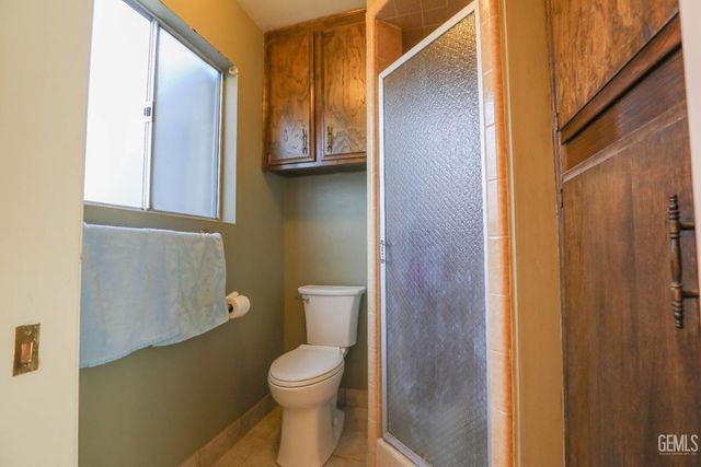 7605 Wide Loop Road, Bakersfield, CA 93309