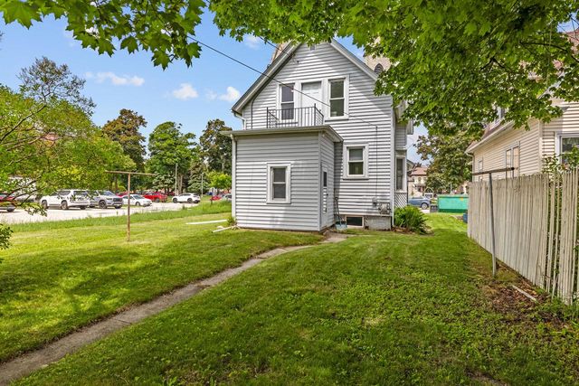 813 Huron AVENUE, Sheboygan, WI 53081