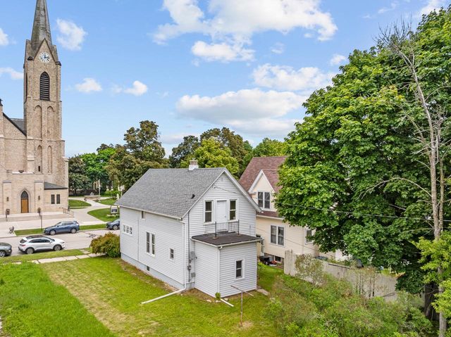 813 Huron AVENUE, Sheboygan, WI 53081
