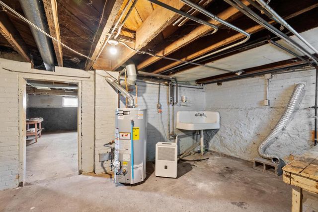 813 Huron AVENUE, Sheboygan, WI 53081