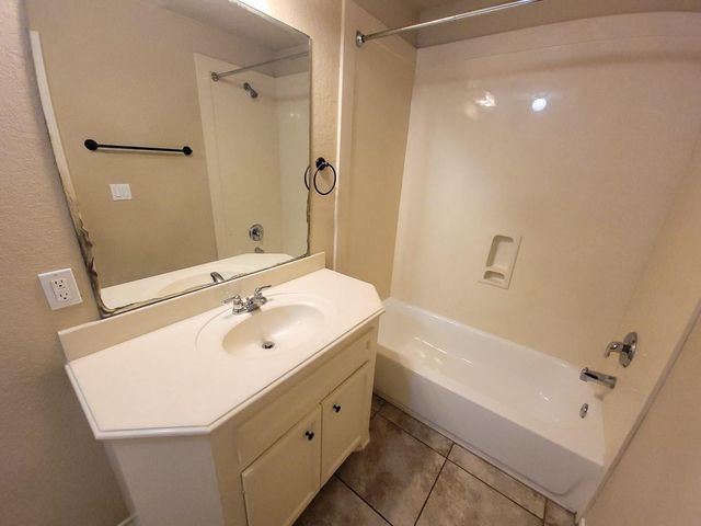 115 Sendero Drive, Huntsville, TX 77340