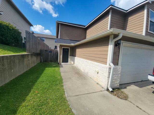115 Sendero Drive, Huntsville, TX 77340