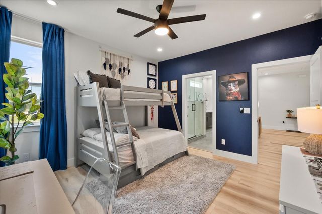 4029 Ivanhoe Lane, Dallas, TX 75212