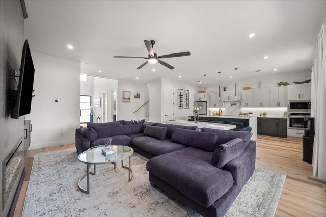 4029 Ivanhoe Lane, Dallas, TX 75212