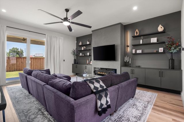 4029 Ivanhoe Lane, Dallas, TX 75212