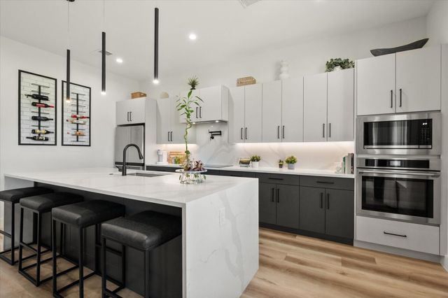 4029 Ivanhoe Lane, Dallas, TX 75212