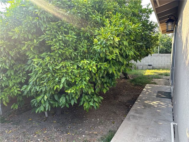 24450 University Avenue, Loma Linda, CA 92354