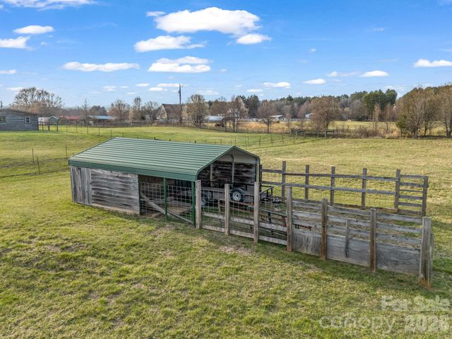 1685 Old Caroleen Road, Forest City, NC 28043