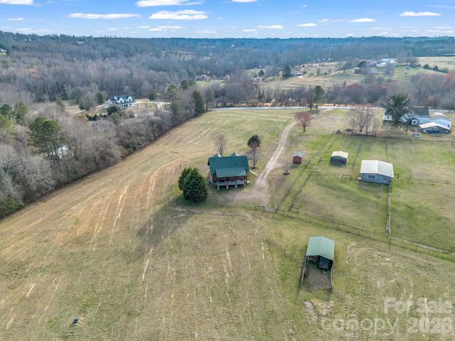 1685 Old Caroleen Road, Forest City, NC 28043