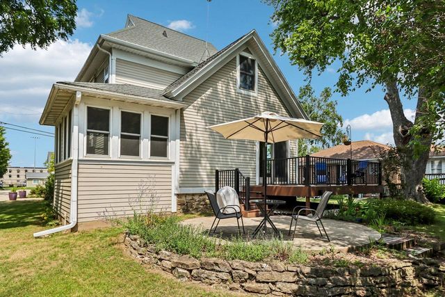 306 W Lake STREET, Lake Mills, WI 53551