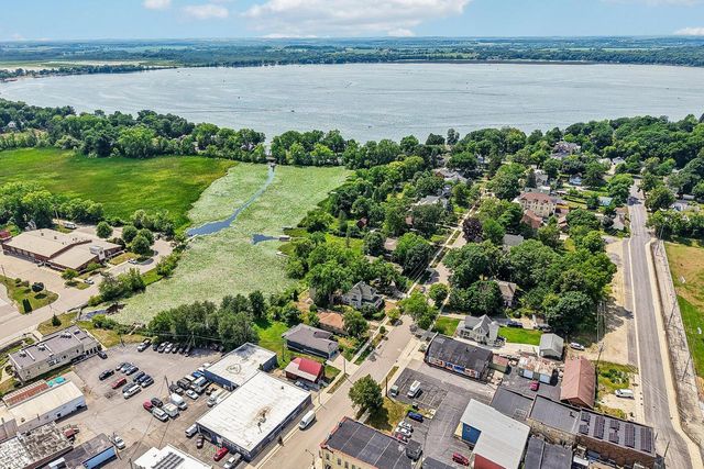 306 W Lake STREET, Lake Mills, WI 53551