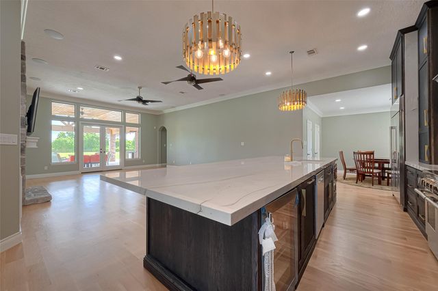 4810 Shadow Grass Drive, Katy, TX 77493