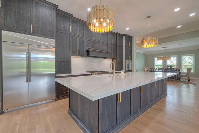 4810 Shadow Grass Drive, Katy, TX 77493