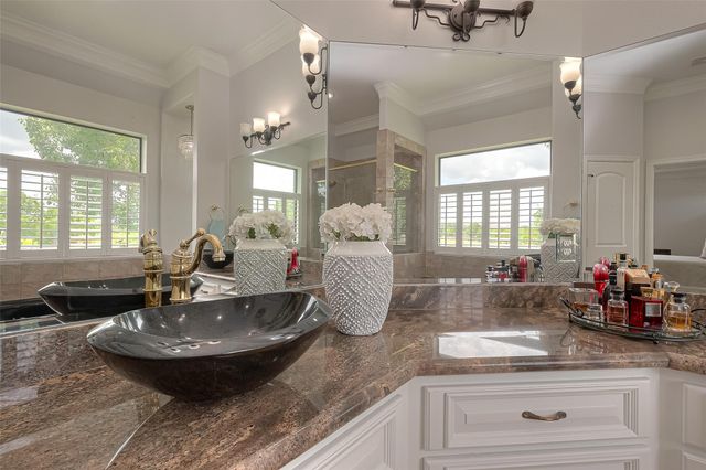 4810 Shadow Grass Drive, Katy, TX 77493