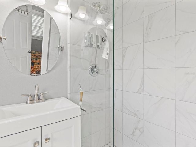 3423 W AILEEN STREET, Tampa, FL 33607