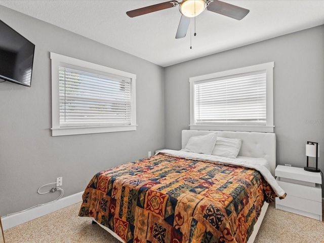 3423 W AILEEN STREET, Tampa, FL 33607