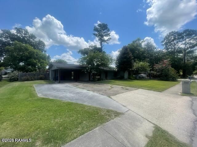 200 Woodvale Avenue, Lafayette, LA 70503