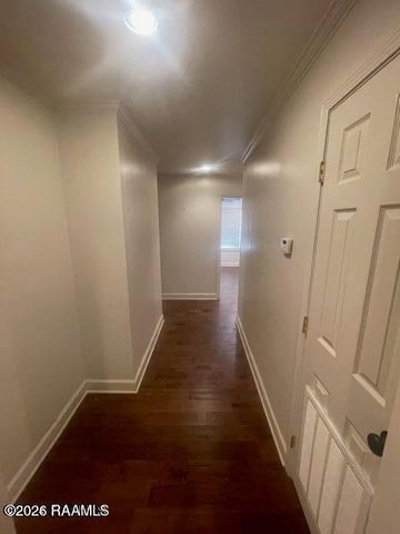 200 Woodvale Avenue, Lafayette, LA 70503
