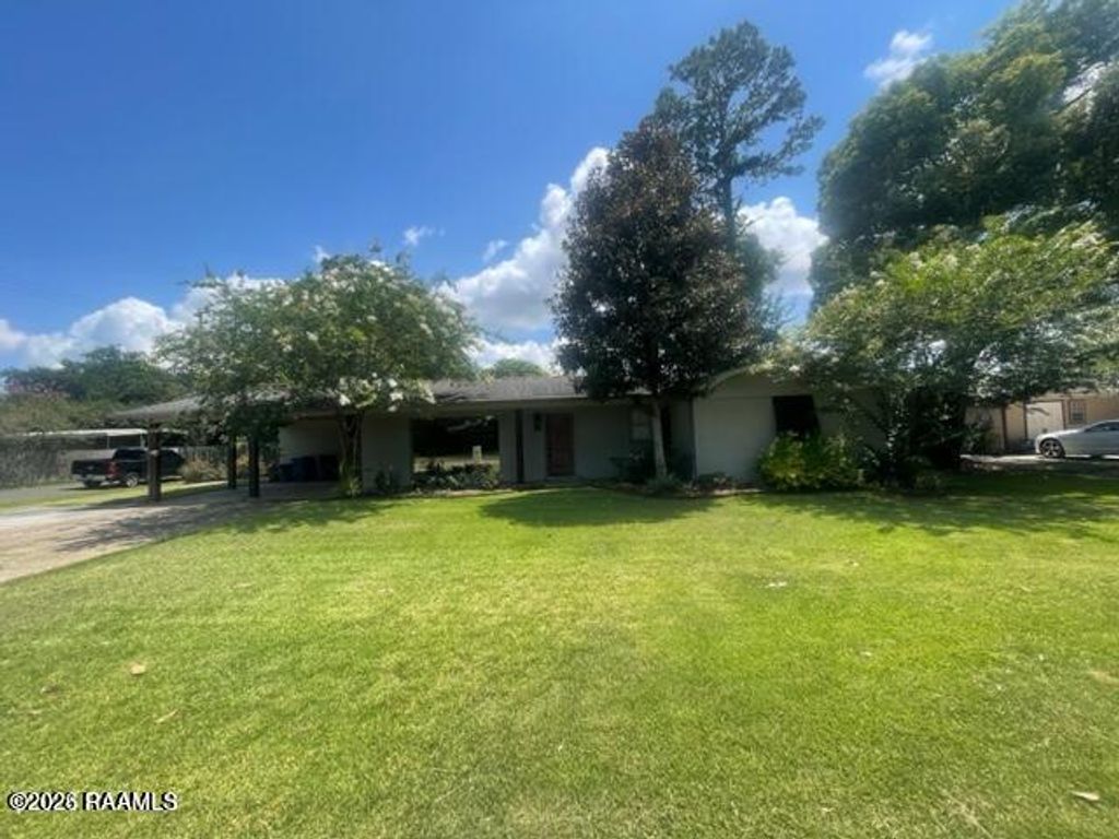200 Woodvale Avenue, Lafayette, LA 70503