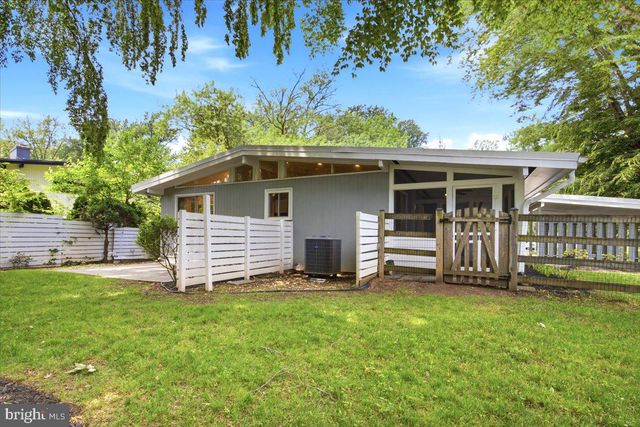 6614 MELODY LN, Bethesda, MD 20817