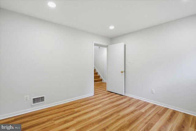 6614 MELODY LN, Bethesda, MD 20817
