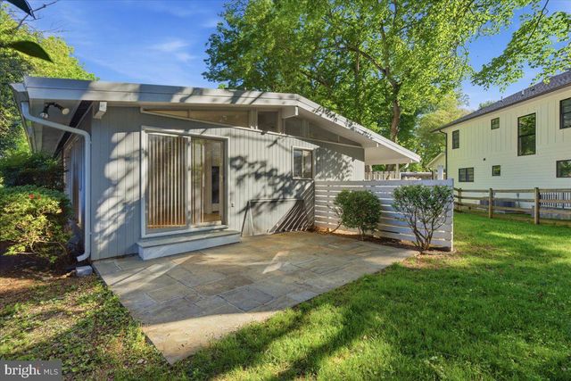 6614 MELODY LN, Bethesda, MD 20817