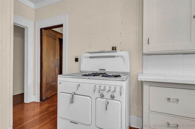 903 D NW, Ardmore, OK 73401
