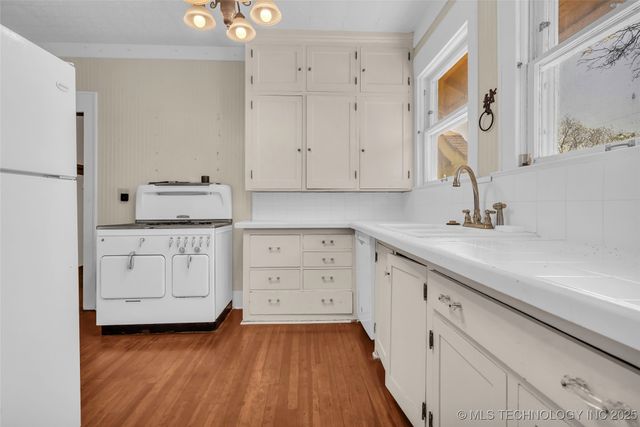 903 D NW, Ardmore, OK 73401