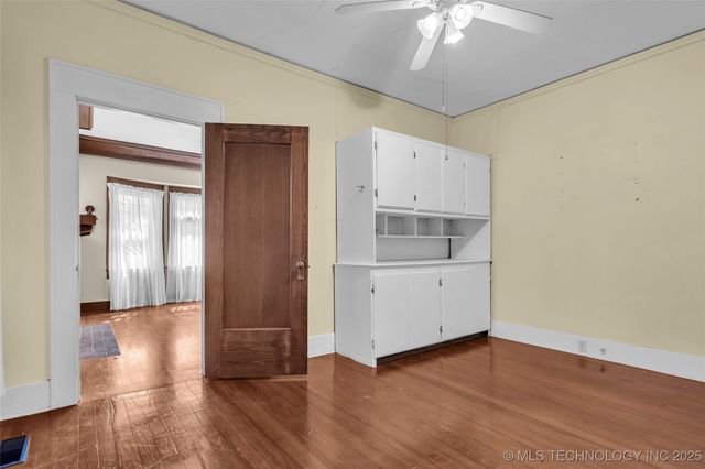 903 D NW, Ardmore, OK 73401