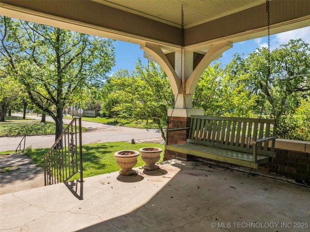 903 D NW, Ardmore, OK 73401