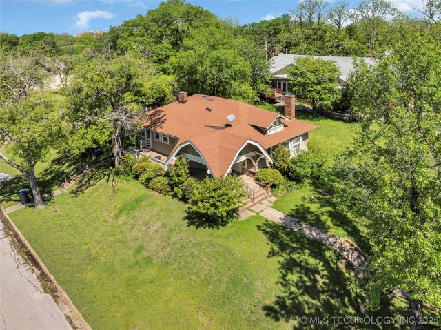 903 D NW, Ardmore, OK 73401