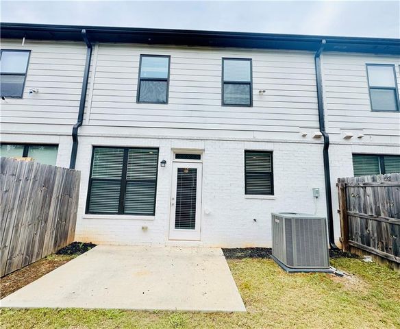14 S Auburn Landing Place, Auburn, GA 30011