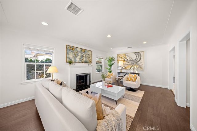 822 Bilton Way, San Gabriel, CA 91776