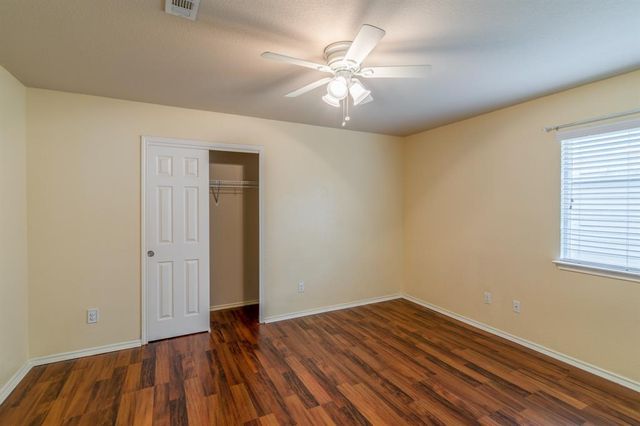 328 Baldwin ST, Hutto, TX 78634