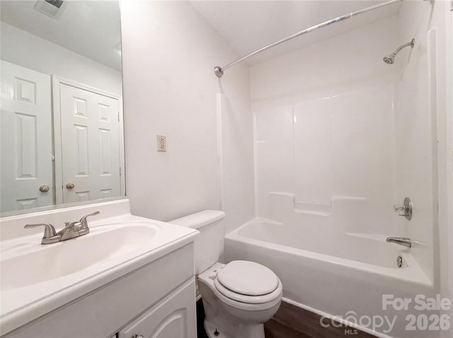 221 Grandview Drive, Statesville, NC 28677
